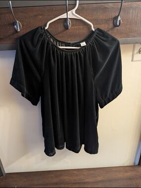 Old Navy Black Velvet Peasant Top
